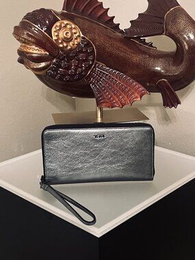 TUMI Belden SLG Travel Wallet Passport Case Pewter Metallic Wristlet